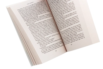 Паперова книга «The Hobbit», автор Джон Р. Р. Толкін - фото №6 - мініатюра
