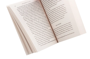 Паперова книга «The Moment of Lift», автор Мелінда Ґейтс - фото №5 - мініатюра
