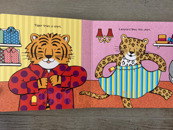 Бумажная книга «Hippo Has a Hat», автор Джулия Дональдсон - фото №3 - миниатюра