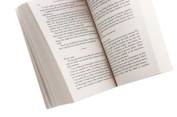 Бумажная книга «City of Girls», автор Элизабет Гилберт - фото №5 - миниатюра