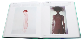 Паперова книга «The Fashion Book» - фото №9 - мініатюра