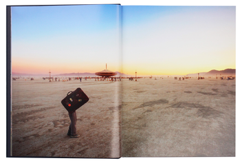 Паперова книга «Art of Burning Man», автор Н. К. Гай - фото №5 - мініатюра