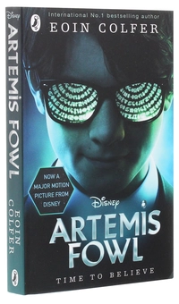 Бумажная книга «Artemis Fowl», автор Йон Колфер - фото №3 - миниатюра
