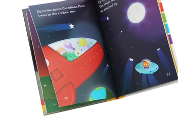 Бумажная книга «Aliens! Read it yourself with Ladybird Level 0: Step 11» - фото №6 - миниатюра