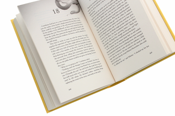 Паперова книга «The Ballad of Songbirds and Snakes (A Hunger Games Novel)», автор Сюзанна Коллінз - фото №6 - мініатюра