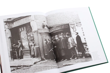 Бумажная книга «Churchill. An Extraordinary Life», авторов Сара Гриствуд, Маргарет Гаскин - фото №5 - миниатюра