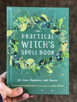 Бумажная книга «The Practical Witch's Spell Book», автор Керридвен Гринлиф - фото №2 - миниатюра
