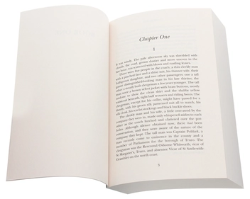 Паперова книга «The Poldark Saga. Book 7. The Angry Tide», автор Вінстон Грем - фото №4 - мініатюра