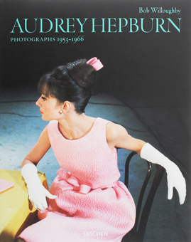 Паперова книга «Audrey Hepburn: Photographs 1953-1966», автор Боб Віллоубі - фото №1 - мініатюра
