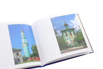 Бумажная книга «Orthodox Chic», авторов Алексей Быков, Саша Курмаз, Александр Бурлака - фото №6 - миниатюра