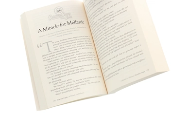 Бумажная книга «Chicken Soup for the Soul. 101 Inspirational Stories about Hope, Answered Prayers, and Divine Intervention. Miracles Happen», авторов Джек Кэнфилд, Марк Виктор Хансен, Эми Ньюмарк - фото №5 - миниатюра