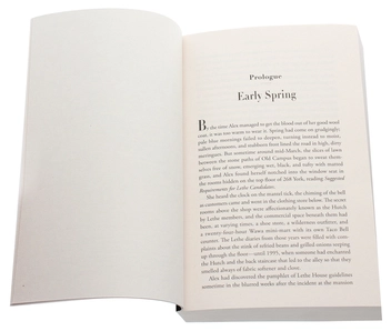 Бумажная книга «Ninth House. Book 1», автор Ли Бардуго - фото №4 - миниатюра