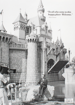 Паперова книга «Walt Disney's Disneyland», автор Кріс Ніколс - фото №2 - мініатюра