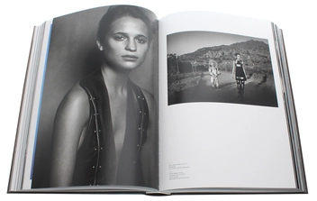 Бумажная книга «Peter Lindbergh. On Fashion Photography», автор Питер Линдберг - фото №11 - миниатюра