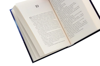 Паперова книга «Там, де ліс зустрічає зорі», автор Гленді Вандера - фото №5 - мініатюра