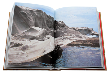 Паперова книга «Christo and Jeanne-Claude» - фото №7 - мініатюра