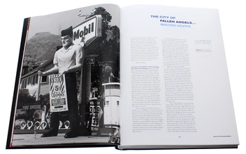Бумажная книга «Dennis Hopper. Photographs 1961–1967» - фото №5 - миниатюра