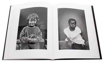 Паперова книга «Sebastião Salgado. Children» - фото №8 - мініатюра