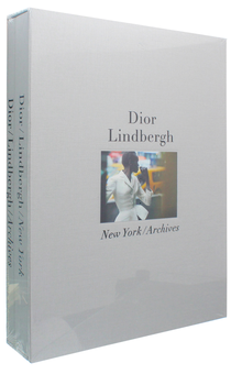 Бумажная книга «Peter Lindbergh. Dior», автор Мартин Харрисон - фото №3 - миниатюра