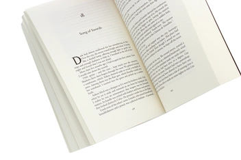 Бумажная книга «The Mask Falling», автор Саманта Шеннон - фото №5 - миниатюра