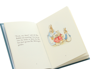 Бумажная книга «World of Peter Rabbit Giftbox (Tales 1-12)», автор Беатрис Поттер - фото №22 - миниатюра