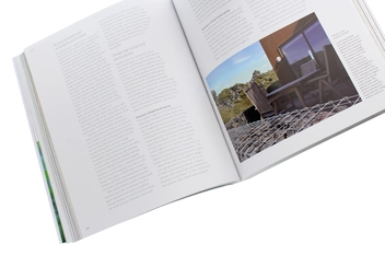 Паперова книга «New Nordic Gardens. Scandinavian Landscape Design», автор Анніка Цеттерман - фото №6 - мініатюра