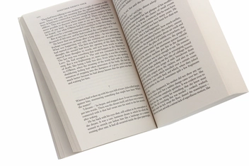Бумажная книга «Nineteen Eighty-Four», автор Джордж Оруэлл - фото №6 - миниатюра