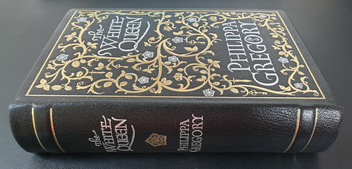 Бумажная книга «The White Queen», автор Филиппа Грегори - фото №3 - миниатюра