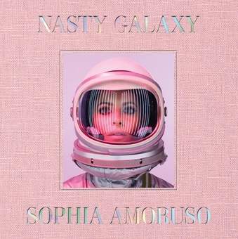 Бумажная книга «Nasty Galaxy», автор София Аморузо - фото №1 - миниатюра