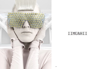 Бумажная книга «Otherworldly. Avant-Garde Fashion and Style», автор Тео-Масс Лексилектус - фото №3 - миниатюра