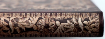  «Записная книжка Paperblanks Расшитое великолепие Роза большая нелинованная (PB1204-7)», бренда Paperblanks - фото №3 - миниатюра