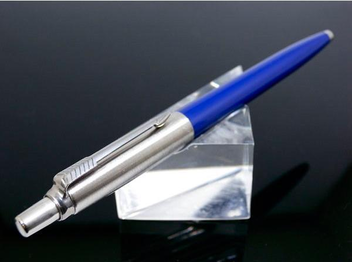  «Кулькова ручка Parker Jotter синя (78 042Г)», бренду Parker - фото №4 - мініатюра