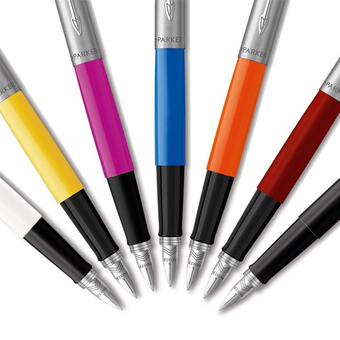 «Ручка перьевая Parker Jotter 17 Plastic Blue CT FP M (15 112)», бренда Parker - фото №6 - миниатюра
