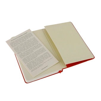  «Блокнот Moleskine Classic маленький нелинованный красный (QP012F2)», бренда Moleskine - фото №6 - миниатюра
