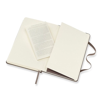 «Блокнот Moleskine Classic маленький нелинованный коричневый (QP012P14)», бренда Moleskine - фото №6 - миниатюра
