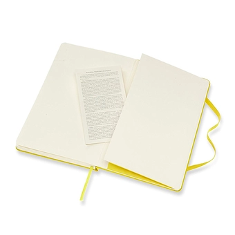  «Блокнот Moleskine Classic средний линия желтый (QP060M18)», бренда Moleskine - фото №6 - миниатюра