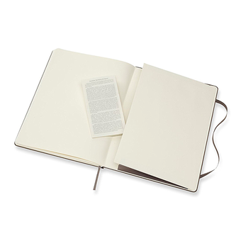  «Блокнот Moleskine Classic большой линия коричневый (QP090P14)», бренда Moleskine - фото №6 - миниатюра