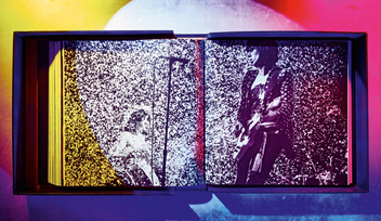 Паперова книга «The Rolling Stones. Art Edition No. 76-150, Bent Rej "Keith"» - фото №9 - мініатюра