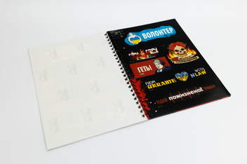  «Патріотичний cтікербук Fun Games Shop (FGS48)», бренда Fun Games Shop - фото №4 - миниатюра