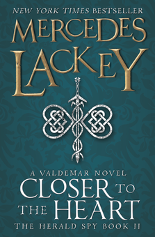 Паперова книга «Closer to the Heart. Book 2», автор Мерседес Лекі - фото №2 - мініатюра