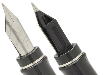  «Перова ручка Waterman Expert Deluxe Black CT (10 038)», бренду Waterman - фото №4 - мініатюра
