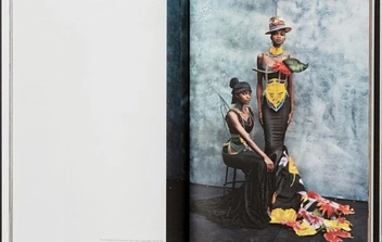 Бумажная книга «Peter Lindbergh. Dior», автор Мартин Харрисон - фото №20 - миниатюра