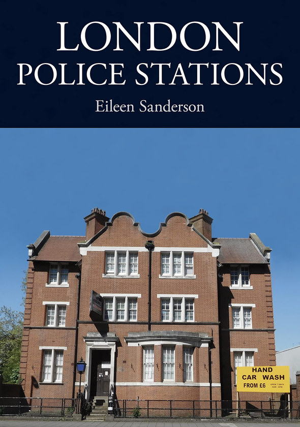 Бумажная книга «London Police Stations», автор Эйлин Сандерсон - фото №1