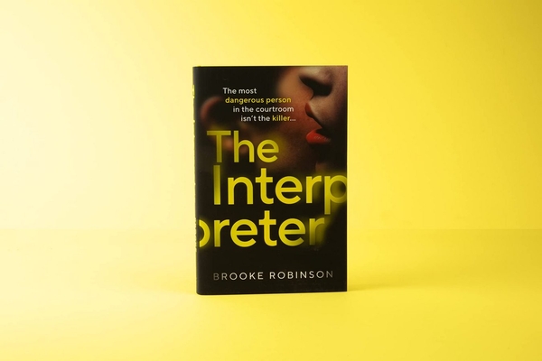 Бумажная книга «The Interpreter», автор Брук Робинсон - фото №1