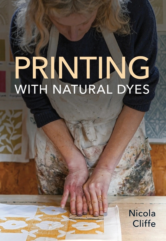 Бумажная книга «Printing with Natural Dyes», автор Никола Клифф - фото №1