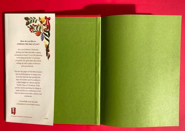 Бумажная книга «Christmas is Coming. A treasury of simple ways to celebrate festive days», автор Ауриоль Бишоп - фото №1