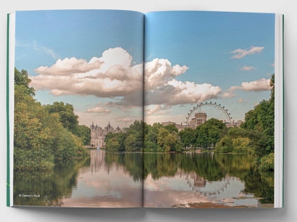 Бумажная книга «An Opinionated Guide to London Walks», автор Том Хоуэллс - фото №1
