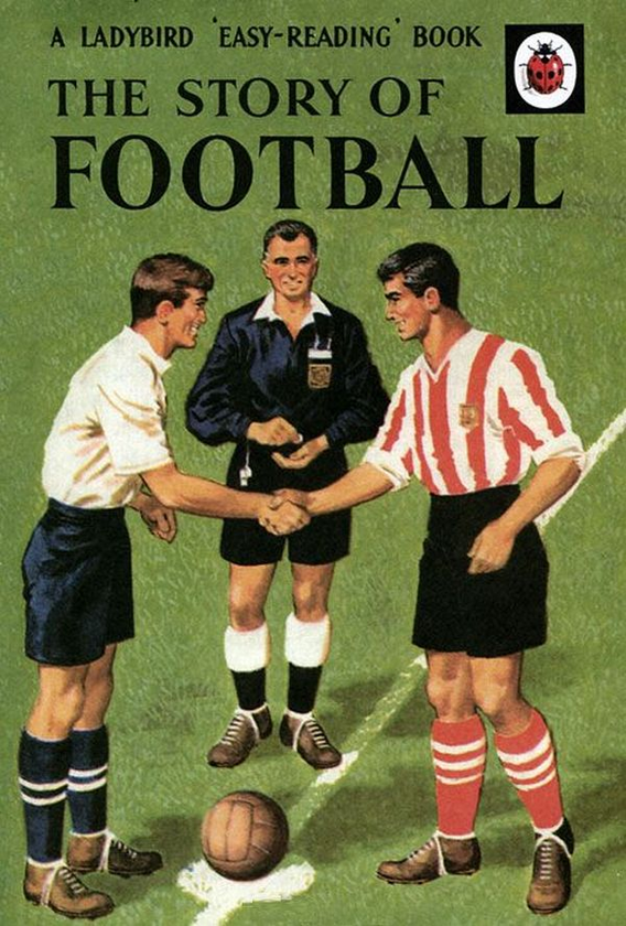 Бумажная книга «Ladybird Book of Football», автор Вера Саутгейт - фото №1