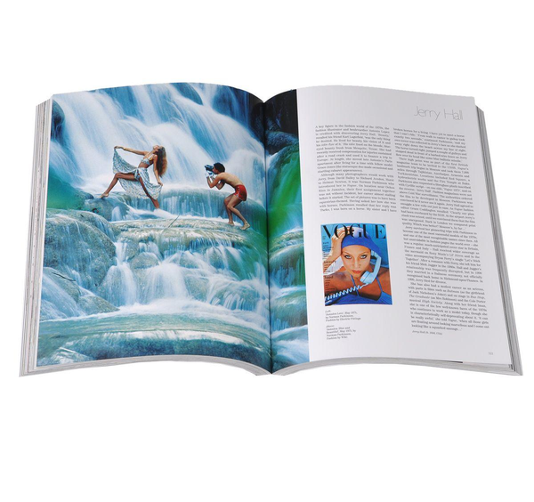 Бумажная книга «Vogue Model: The Faces of Fashion» - фото №1