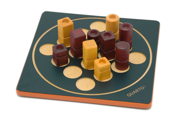  «Настільна гра Gigamic Quarto! mini (17515)», бренду Gigamic - фото №1
